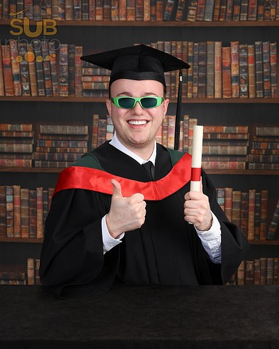Sample grad photo - University of Alberta graduation photography