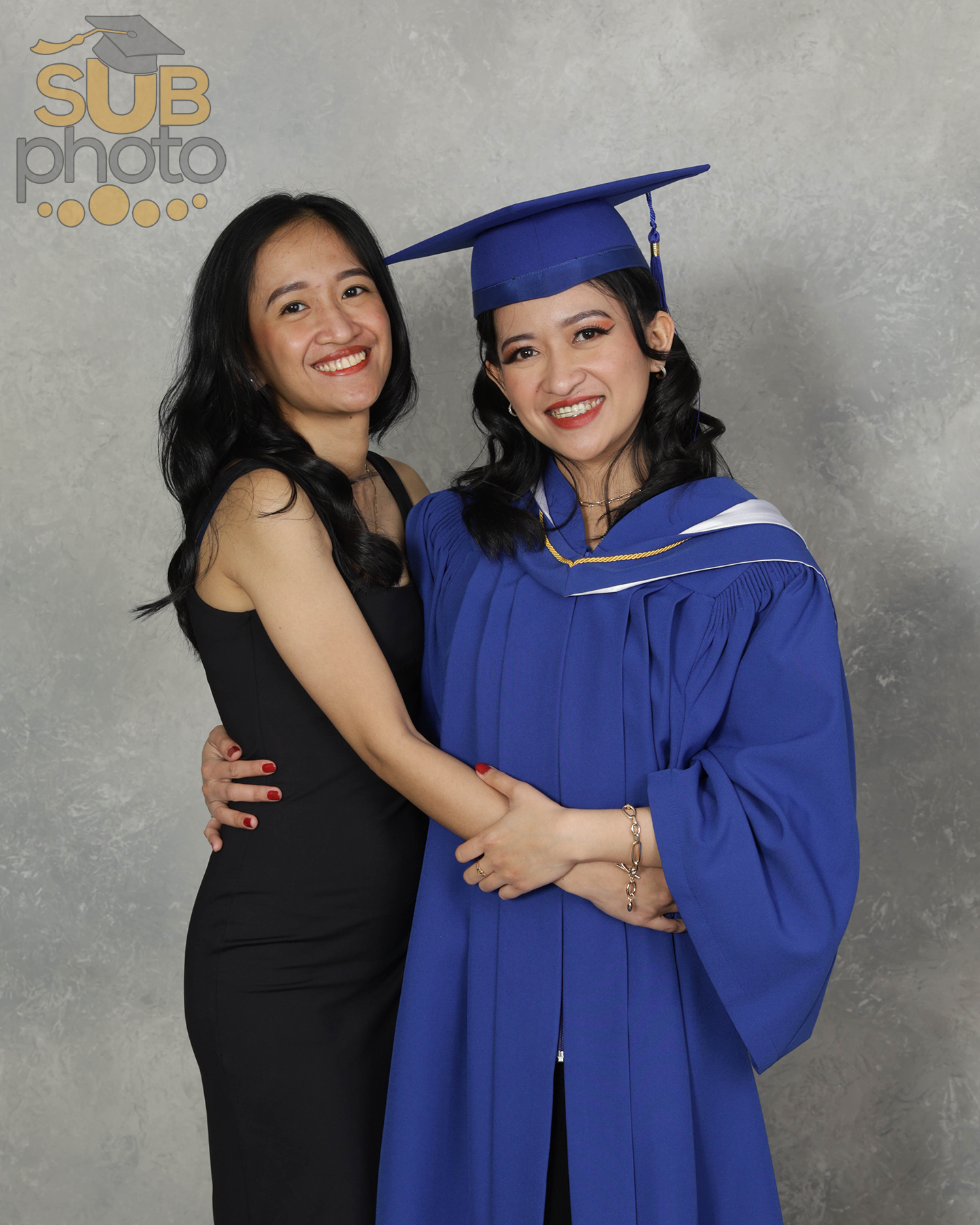 Sample grad photo - NAIT University graduation photography